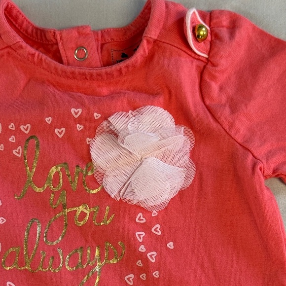 GAP Coral Bodysuit with Heart and Flower Accent - Picture 3 of 3